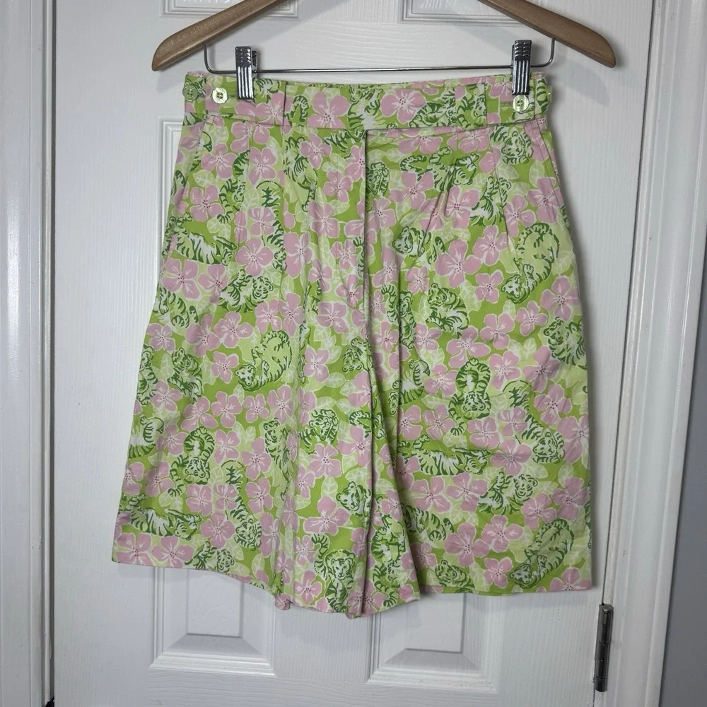 Vintage 90s Lilly Pulitzer green pink Tiger Cloud Size‎ 4 bermuda cotton shorts